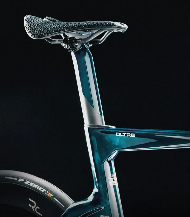 Bianchi Oltre RC Dura Ace DI2 140th Anniversary-4